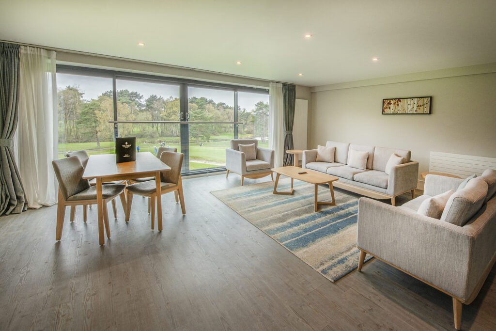 2 Bedroom Residence Apartment with view of the golf course